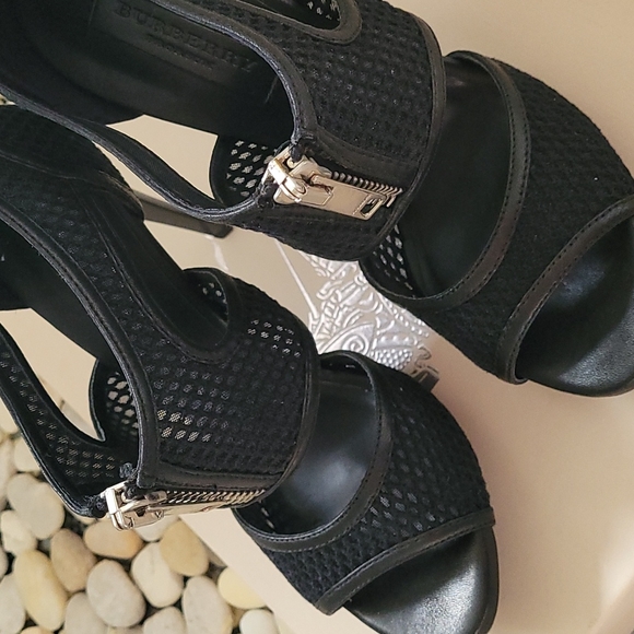 BURBERRY platform sandal - Picture 11 of 12